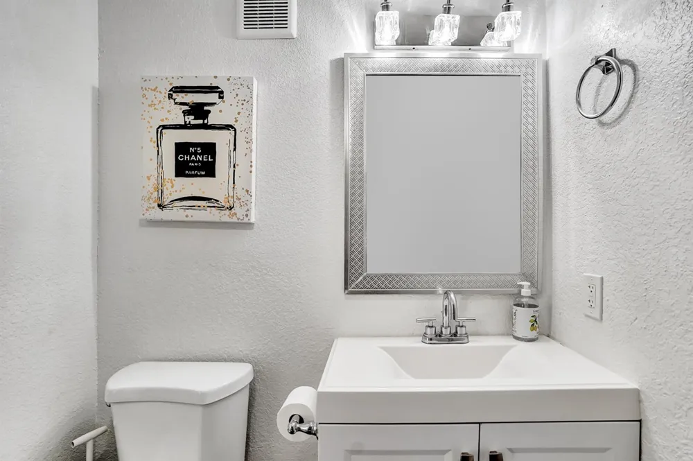 311 SE 3rd Avenue #Downstairs Delray Beach, FL 33483