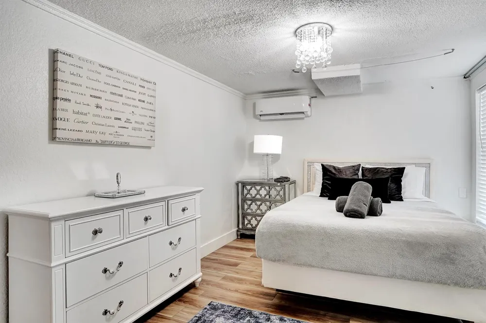 311 SE 3rd Avenue #Downstairs Delray Beach, FL 33483
