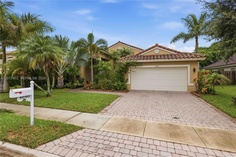1010 SW 191st Ter #0 Pembroke Pines, FL 33029