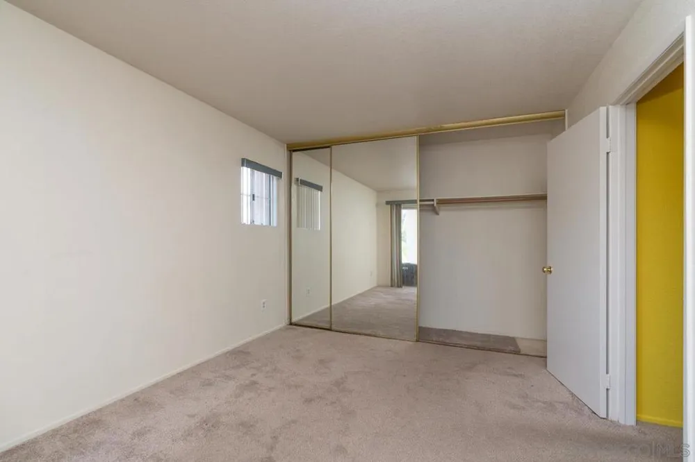 7267 Camino Degrazia #21 San Diego, CA 92111