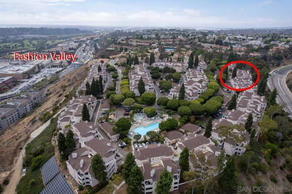 7267 Camino Degrazia #21 San Diego, CA 92111