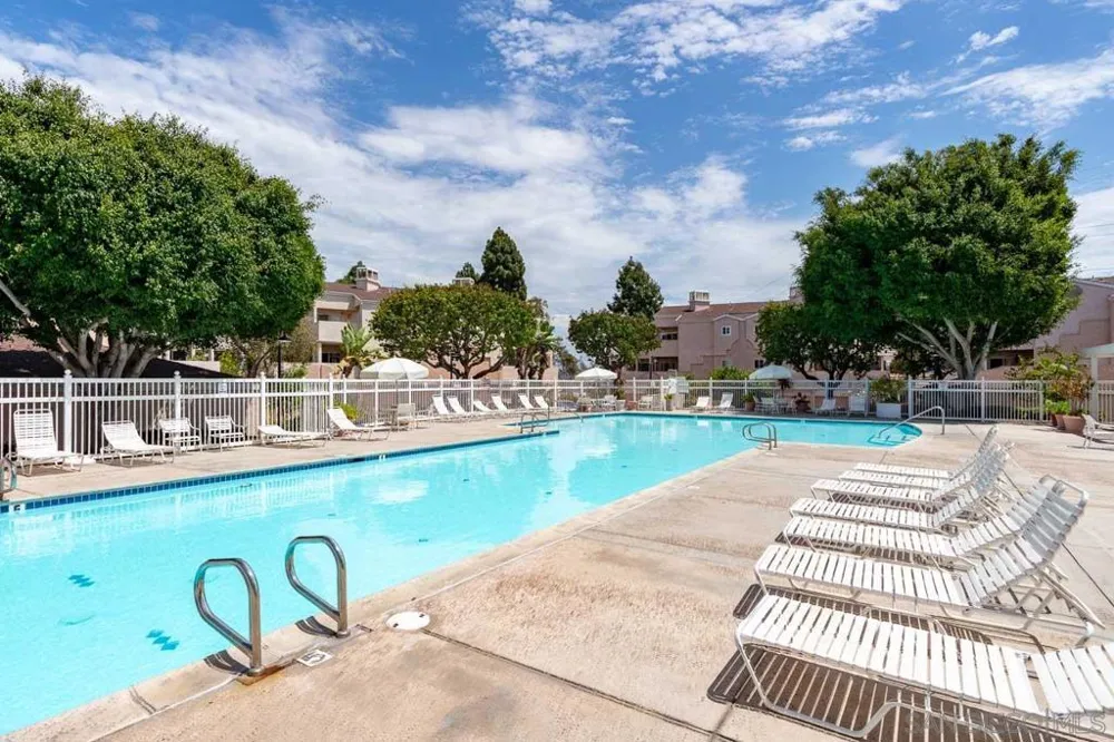 7267 Camino Degrazia #21 San Diego, CA 92111