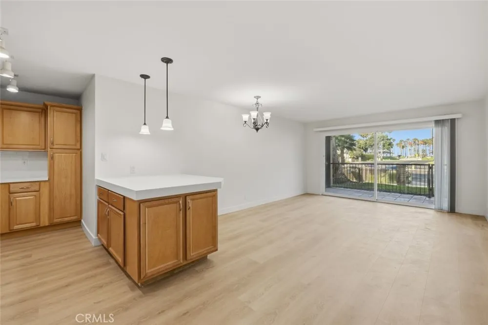 652 Sunfish Port Hueneme, CA 93041