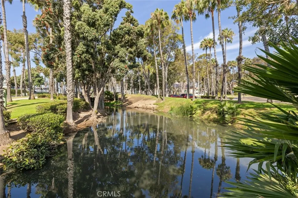 652 Sunfish Port Hueneme, CA 93041