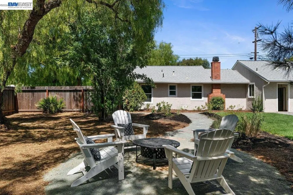 2310 Belmont Rd Concord, CA 94520