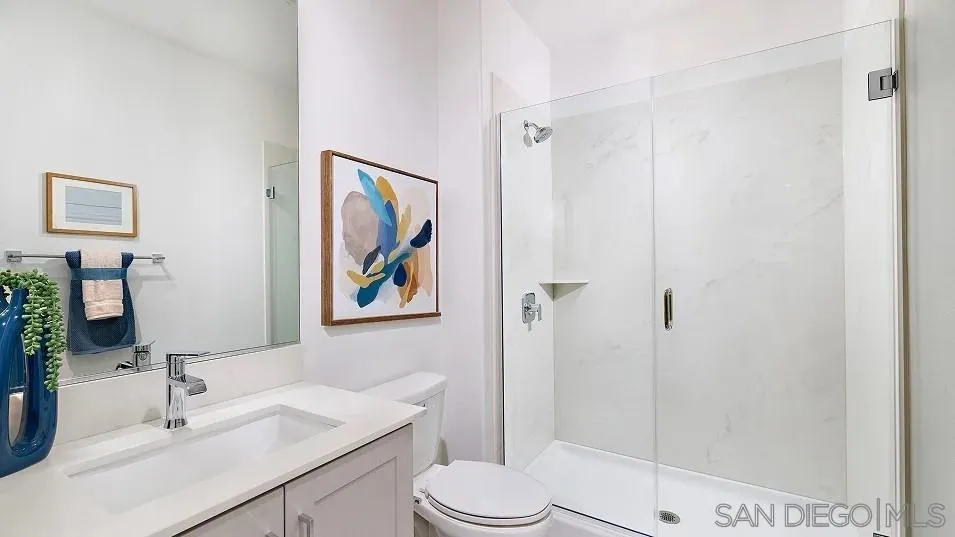 12626 Harmon Road Poway, CA 92064