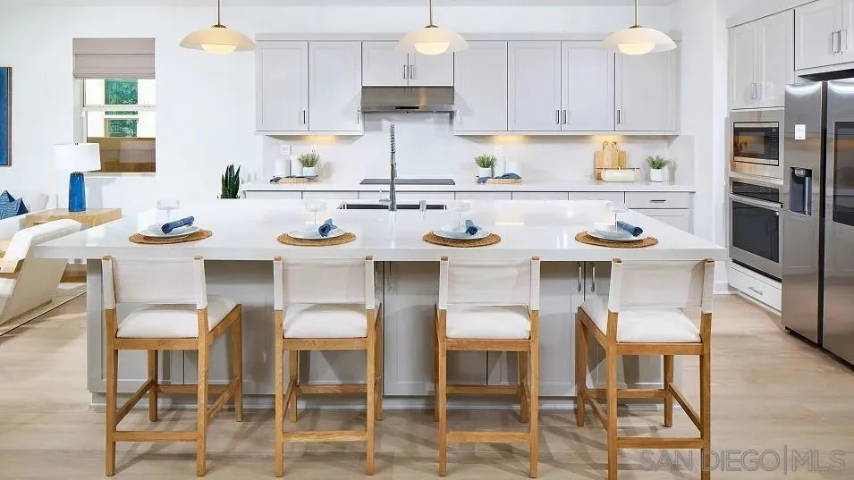 12626 Harmon Road Poway, CA 92064