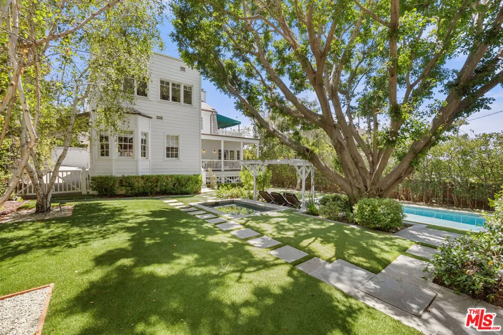 1753 Gardner Street Los Angeles, CA 90046
