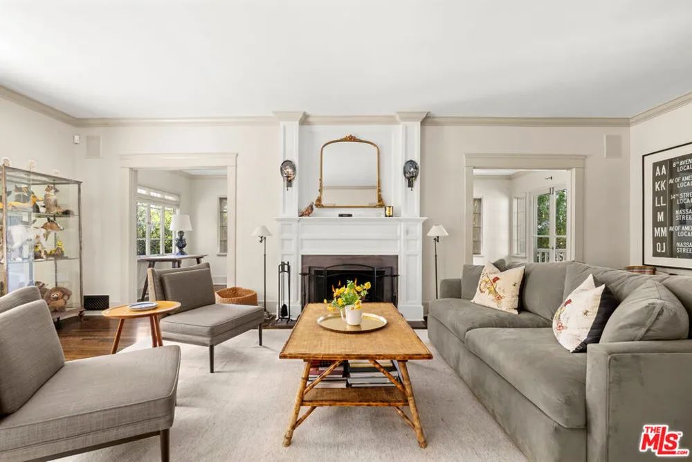 1753 Gardner Street Los Angeles, CA 90046