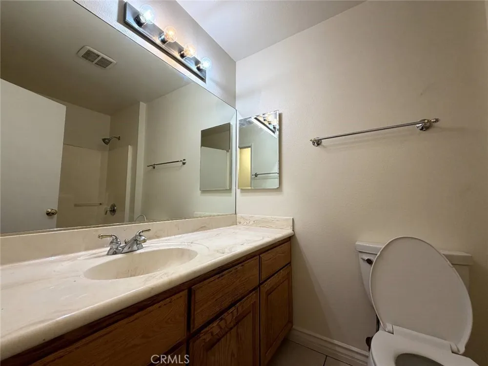 13383 Netzley Chino, CA 91710