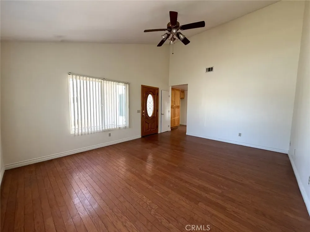 13383 Netzley Chino, CA 91710