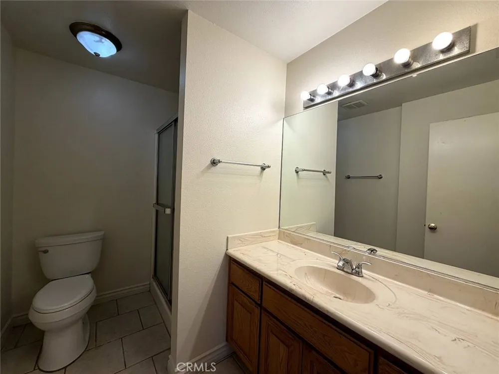 13383 Netzley Chino, CA 91710