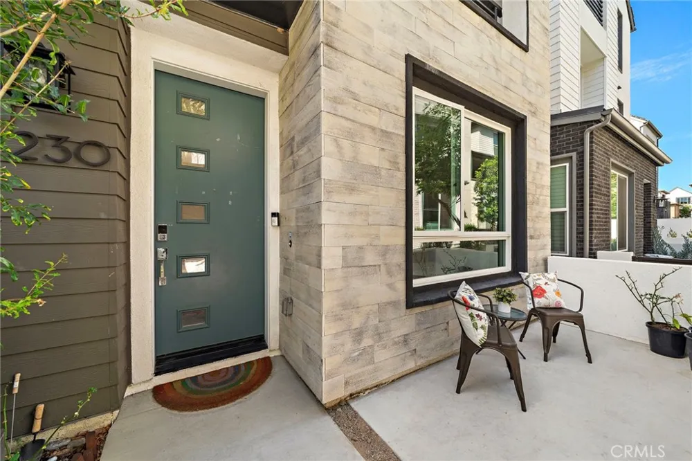230 Abacus Irvine, CA 92618