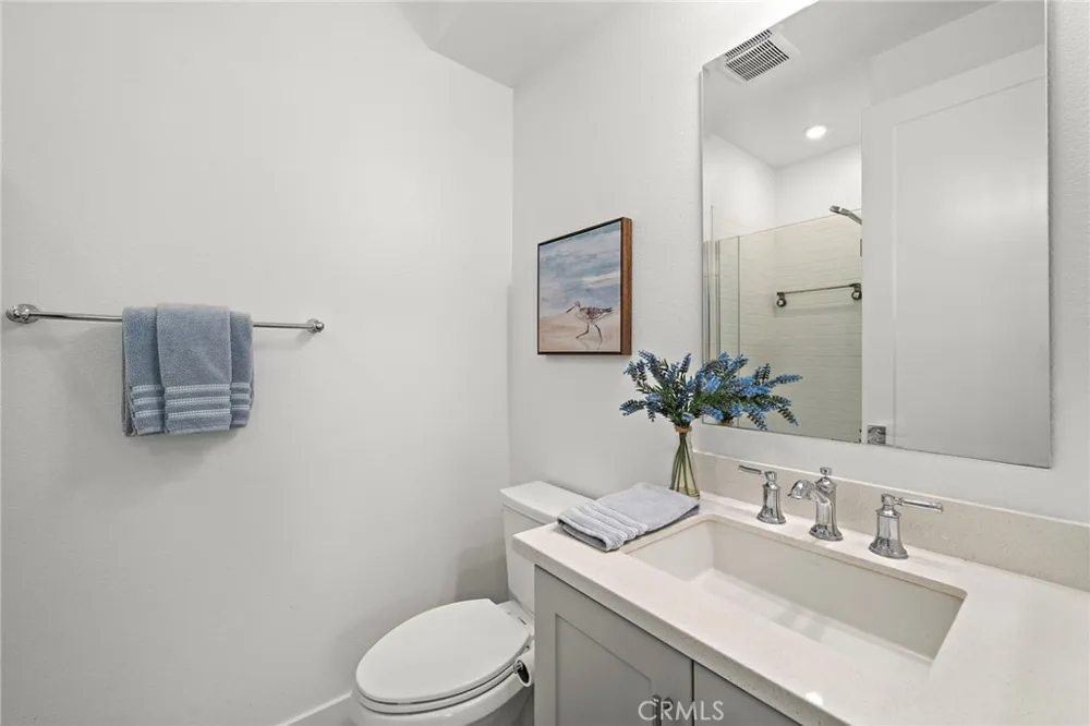 230 Abacus Irvine, CA 92618
