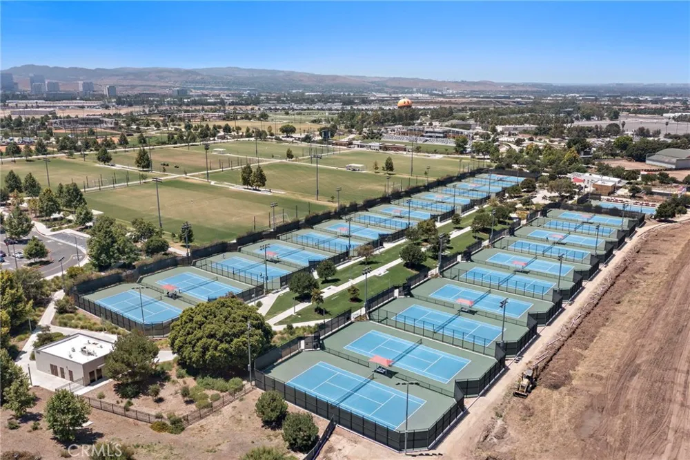 230 Abacus Irvine, CA 92618