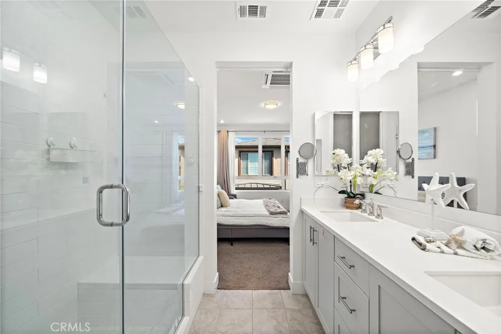 230 Abacus Irvine, CA 92618