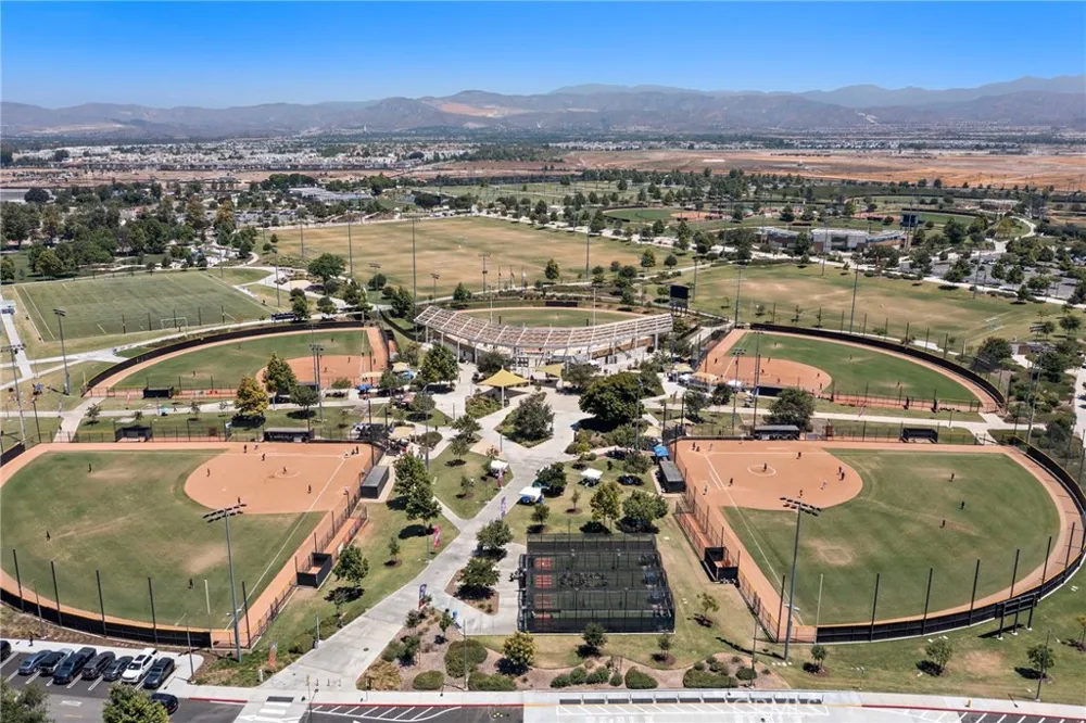 230 Abacus Irvine, CA 92618