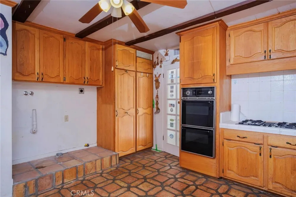 4871 Sunnybrook Avenue Buena Park, CA 90621