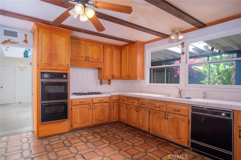 4871 Sunnybrook Avenue Buena Park, CA 90621