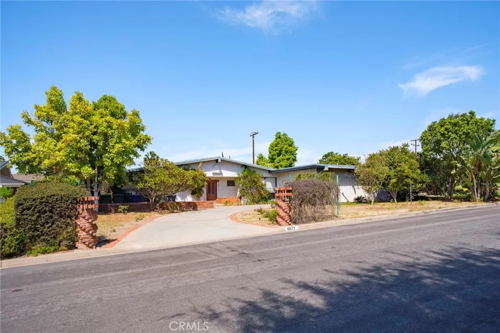 4871 Sunnybrook Avenue Buena Park, CA 90621