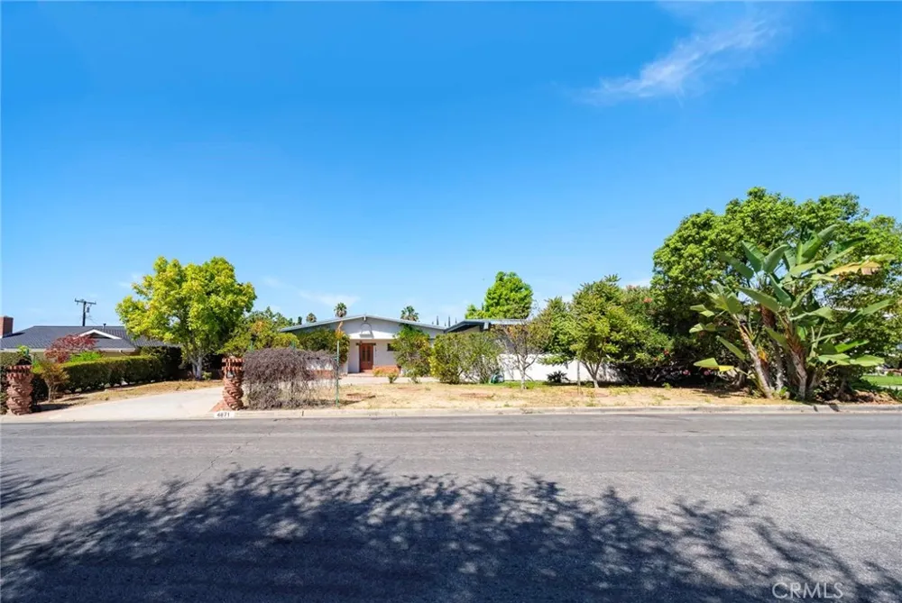 4871 Sunnybrook Avenue Buena Park, CA 90621