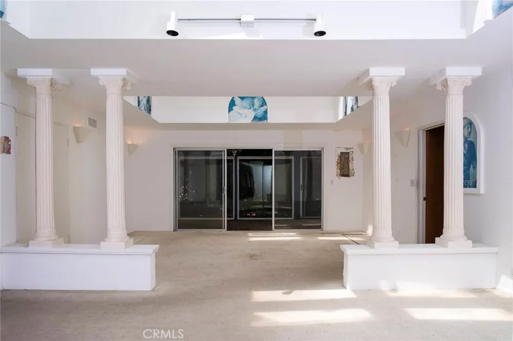 4871 Sunnybrook Avenue Buena Park, CA 90621