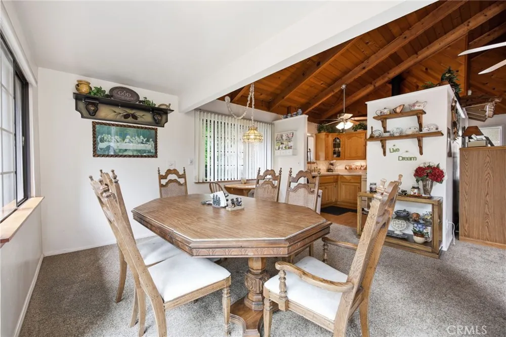 779 Virginia Court Lake Arrowhead, CA 92352