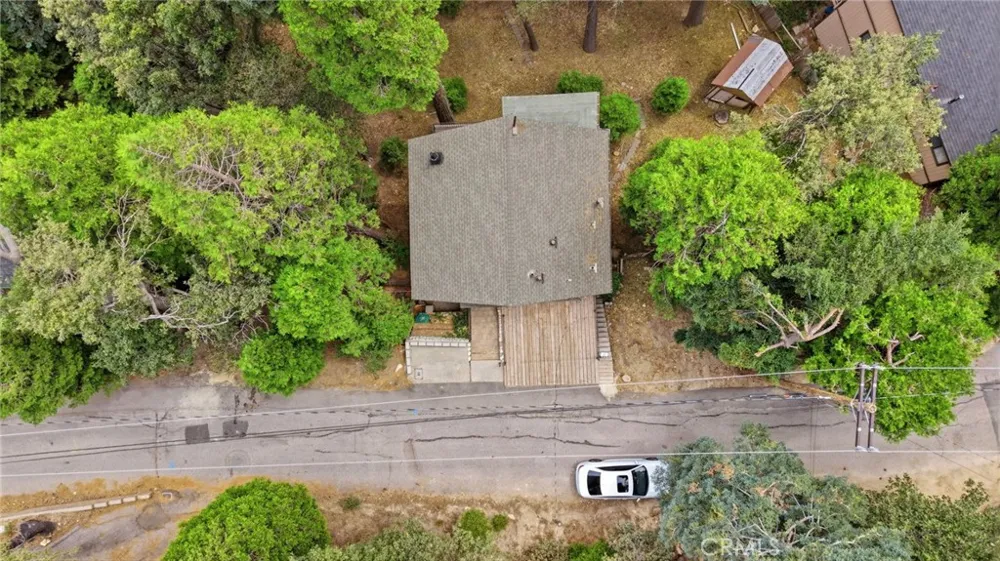 779 Virginia Court Lake Arrowhead, CA 92352