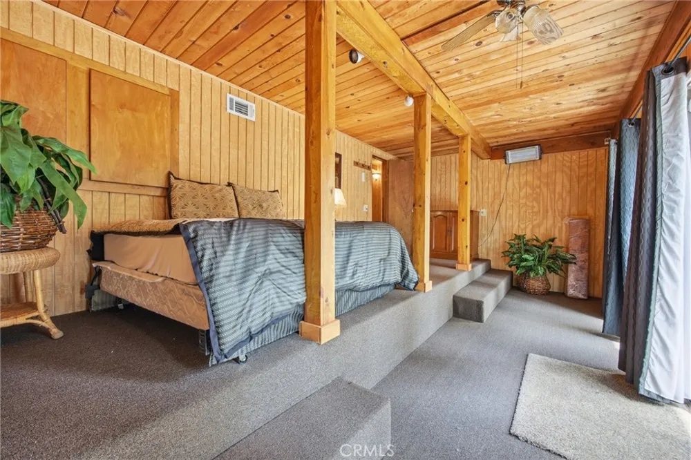 779 Virginia Court Lake Arrowhead, CA 92352