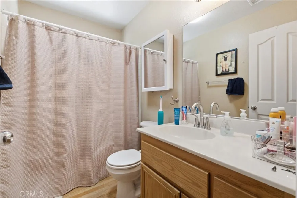 44846 Fenhold Lancaster, CA 93535