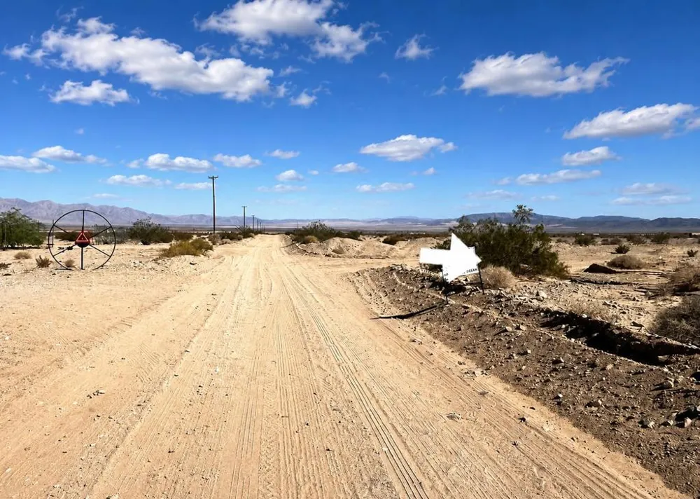 South Street 29 Palms, CA 92277