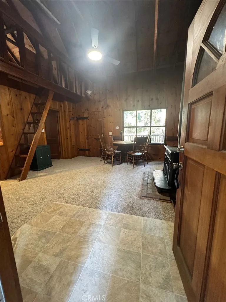 1029 Coulter Pine Road Crestline, CA 92325