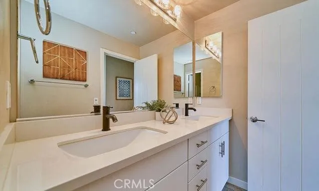 801 S Anaheim Boulevard #107 Anaheim, CA 92805
