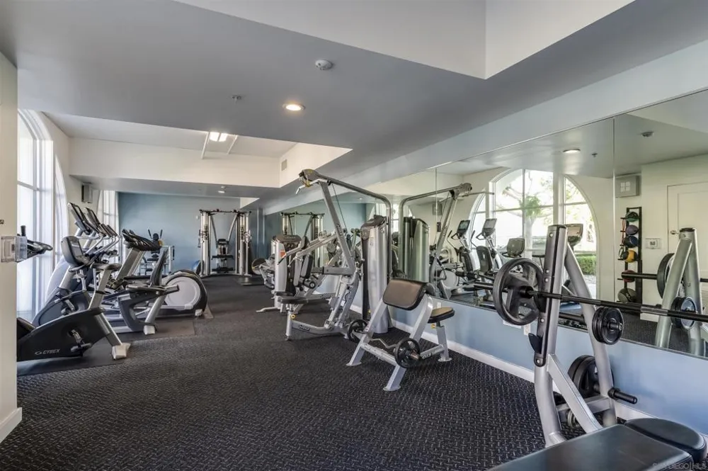 5482 La Jolla #L103 La Jolla, CA 92037