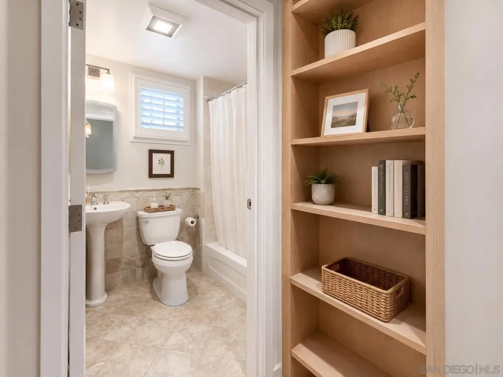 5482 La Jolla #L103 La Jolla, CA 92037