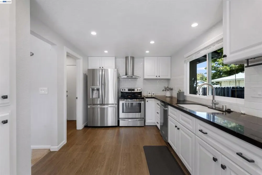 548 Silverado Cir Fairfield, CA 94534