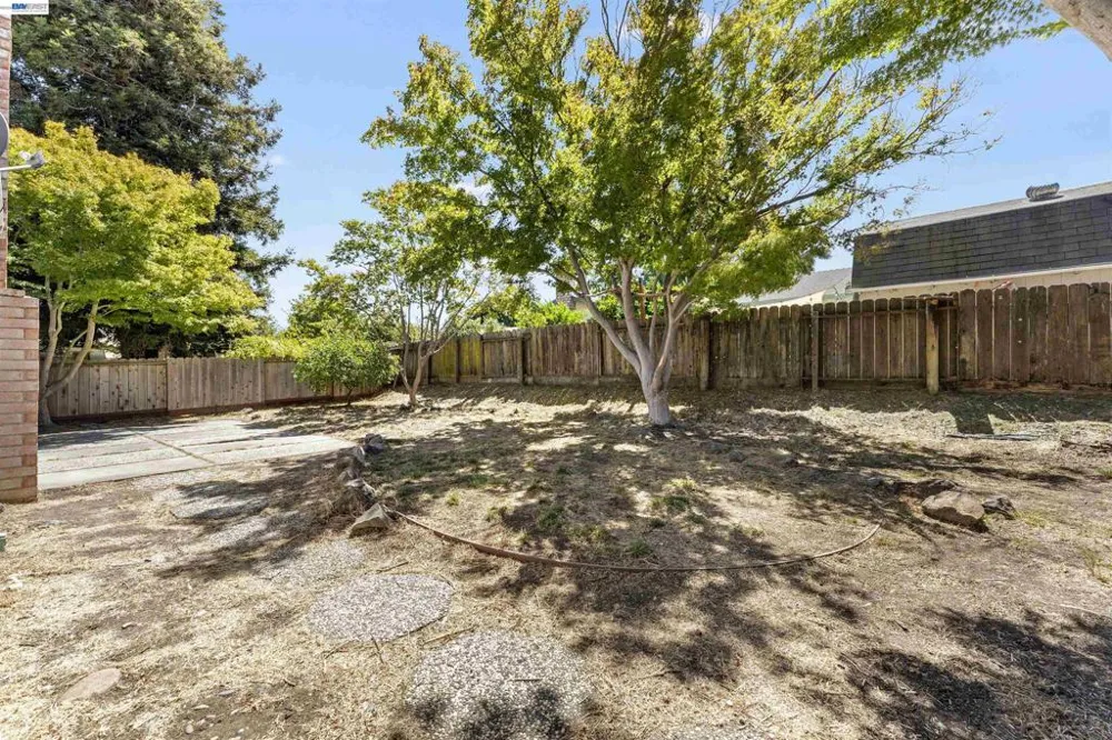 548 Silverado Cir Fairfield, CA 94534