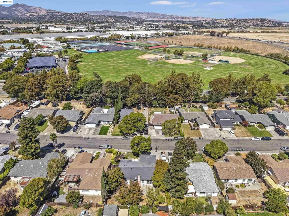 548 Silverado Cir Fairfield, CA 94534