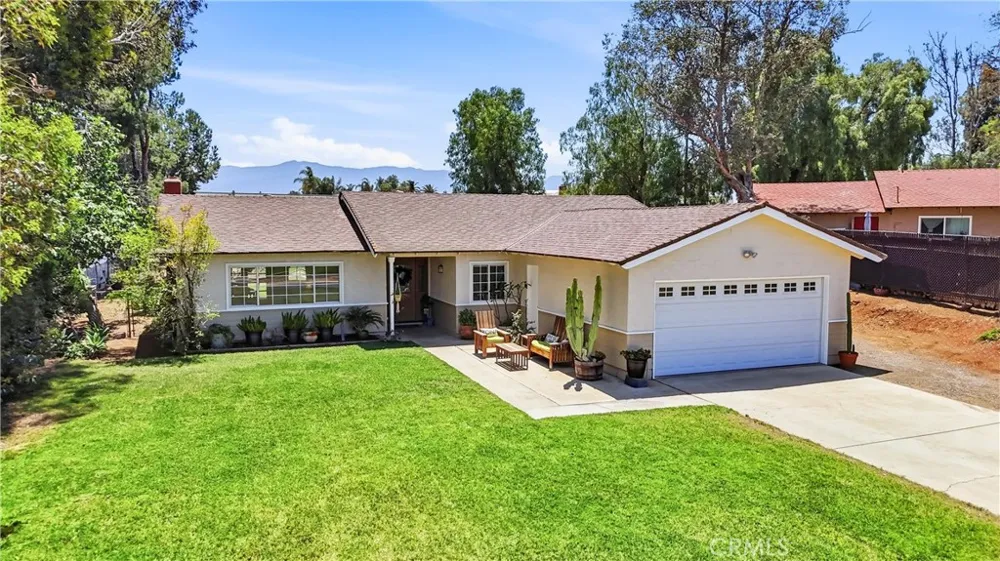 1442 Tally Ho Lane Norco, CA 92860