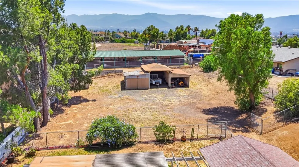 1442 Tally Ho Lane Norco, CA 92860