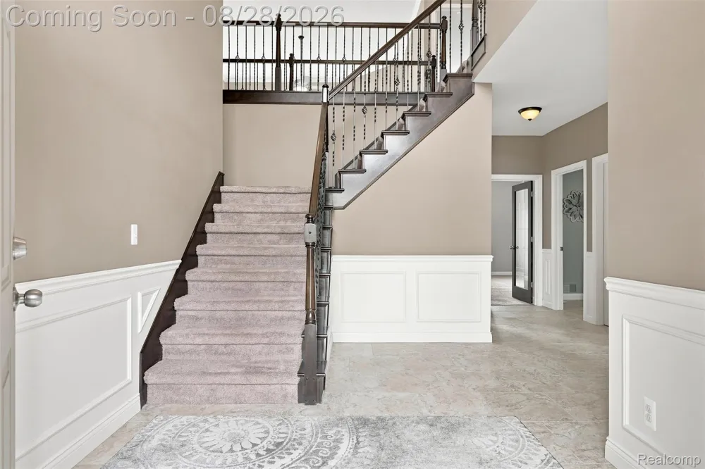 55586 Snead Drive Macomb Township, MI 48042
