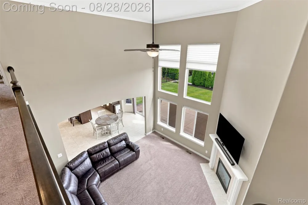 55586 Snead Drive Macomb Township, MI 48042