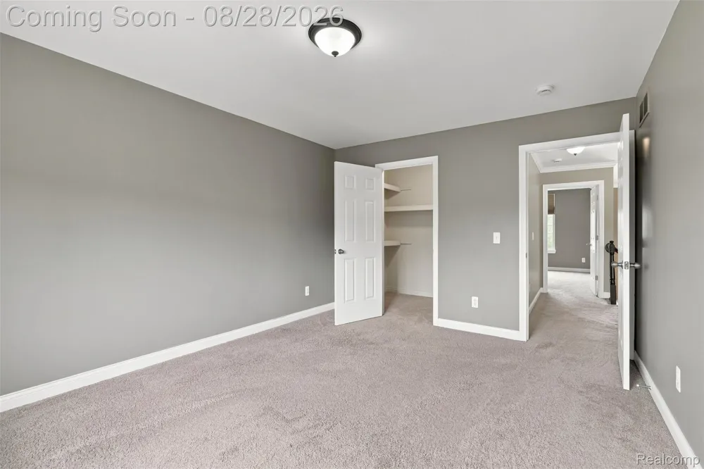 55586 Snead Drive Macomb Township, MI 48042