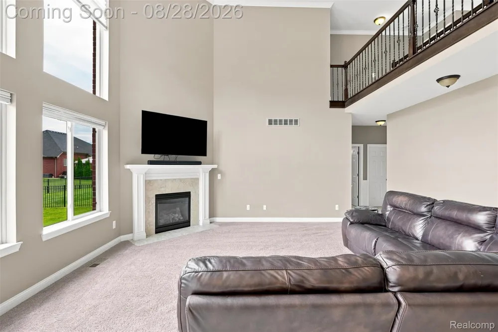 55586 Snead Drive Macomb Township, MI 48042