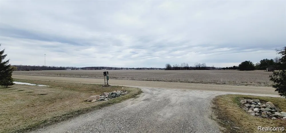 2611 Miller Road Berlin Township, MI 48002
