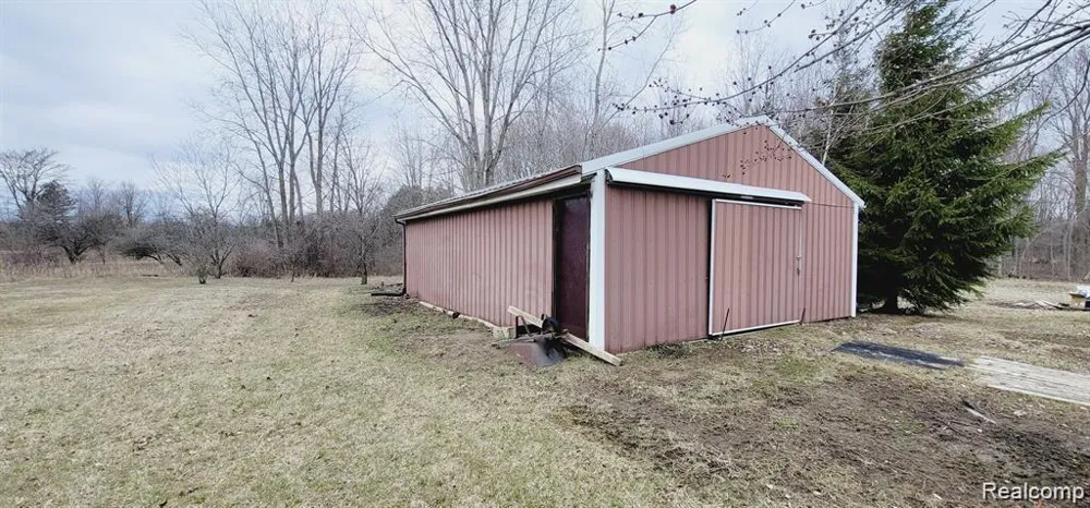 2611 Miller Road Berlin Township, MI 48002