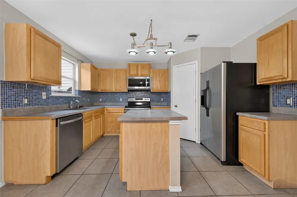 13636 Merseyside Drive Pflugerville, TX 78660