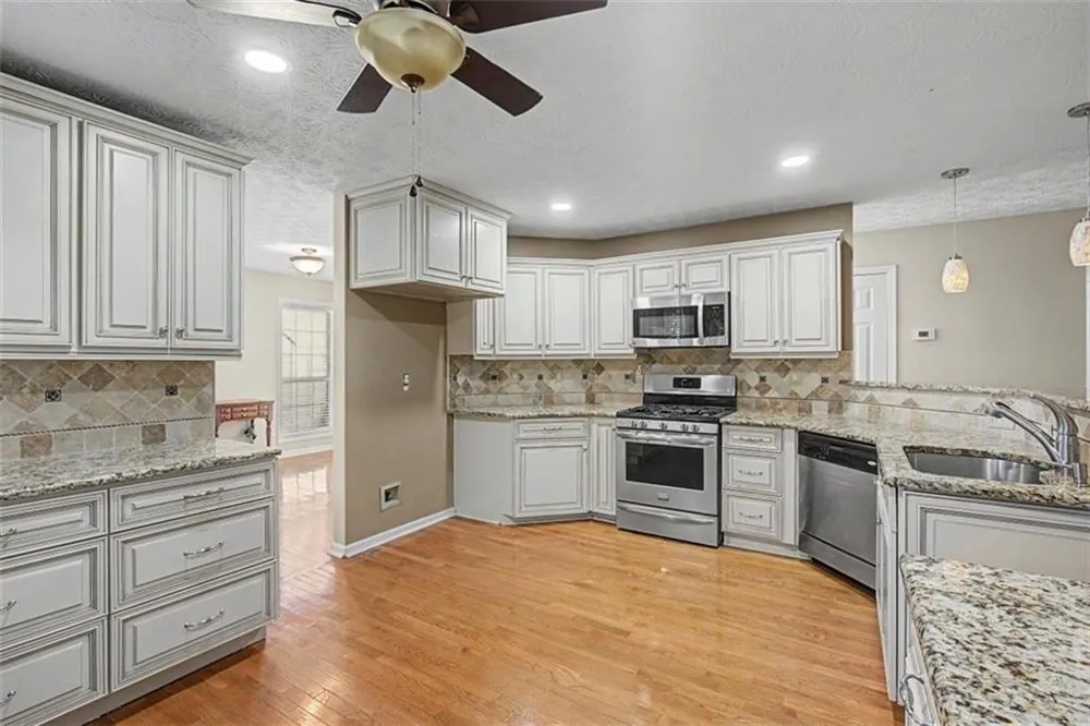 1011 Braelin Court Woodstock, GA 30189