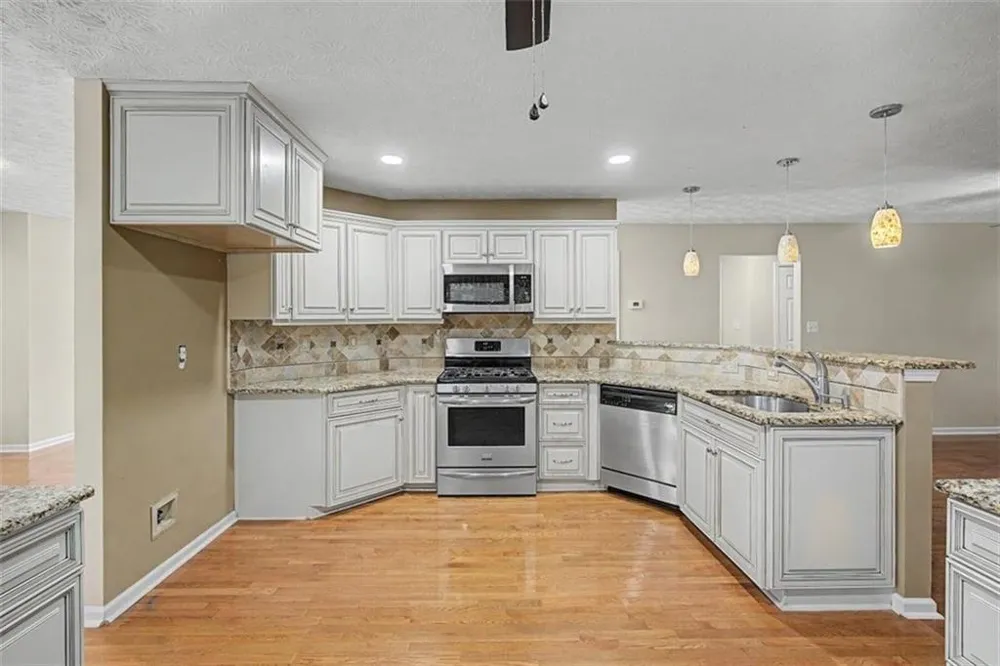 1011 Braelin Court Woodstock, GA 30189