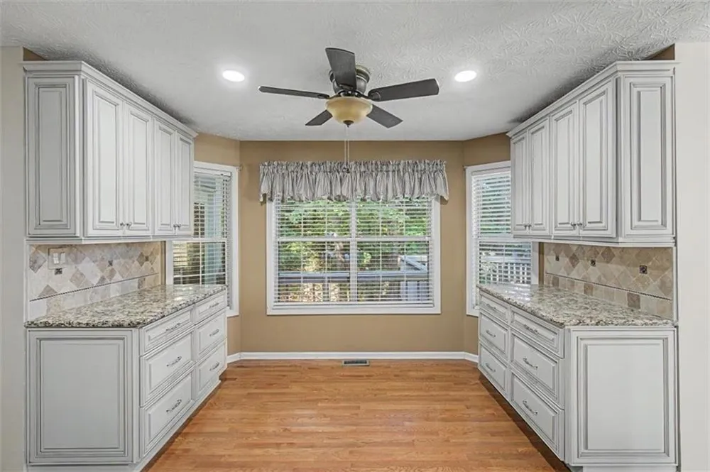 1011 Braelin Court Woodstock, GA 30189